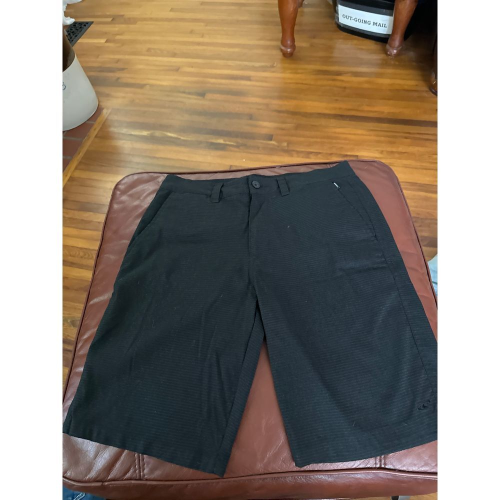 O'Neill Men's Black‎ Pinstripe Shorts - Stylish Casual Wear